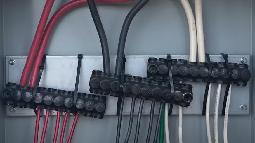 Commercial construction with Polaris connectors in-use 